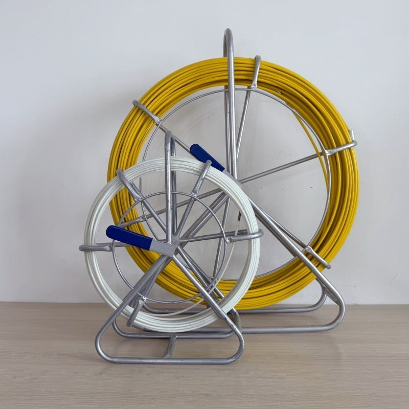 Pulling cable